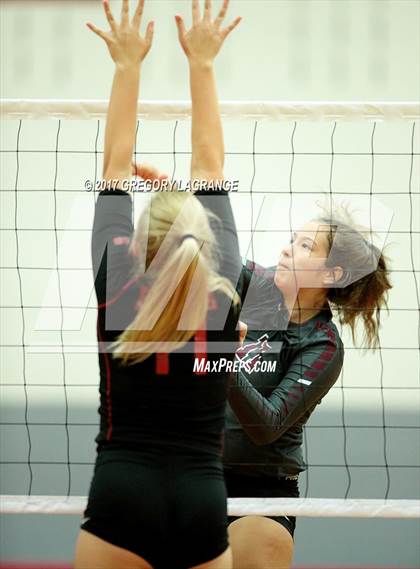 Thumbnail 2 in Lewisville vs Liberty photogallery.
