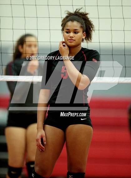 Thumbnail 3 in Lewisville vs Liberty photogallery.