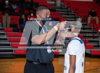 Thumbnail 1 in Zebulon B. Vance vs. Garner Magnet (NCHSAA 4A Final) (2 of 2 - pre-game, groups, post-game and awards) photogallery.