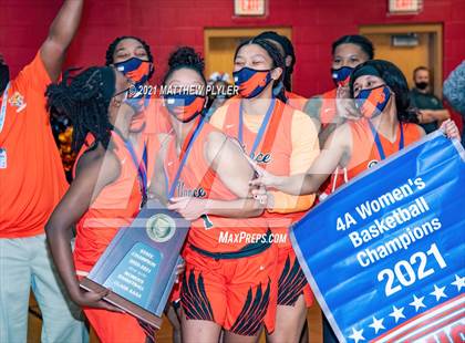 Thumbnail 1 in Zebulon B. Vance vs. Garner Magnet (NCHSAA 4A Final) (2 of 2 - pre-game, groups, post-game and awards) photogallery.
