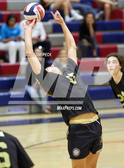 Thumbnail 1 in Canyon @ Yorba Linda photogallery.