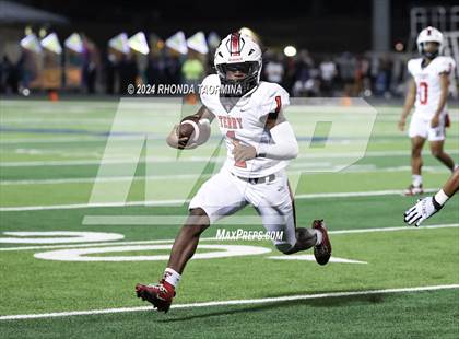 Thumbnail 3 in Terry @ Lamar Consolidated photogallery.
