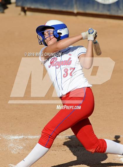 Thumbnail 3 in San Marcos vs. Santa Fe (CIF SS D4 Final) photogallery.