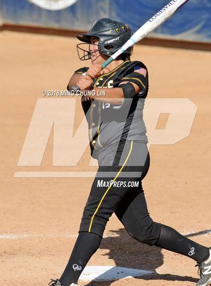 Thumbnail 3 in San Marcos vs. Santa Fe (CIF SS D4 Final) photogallery.