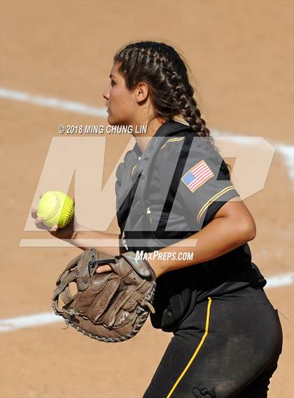Thumbnail 3 in San Marcos vs. Santa Fe (CIF SS D4 Final) photogallery.