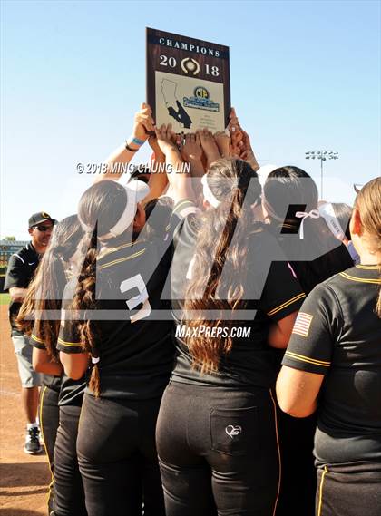 Thumbnail 1 in San Marcos vs. Santa Fe (CIF SS D4 Final) photogallery.