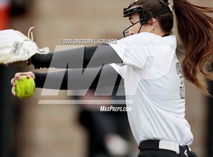 Thumbnail 1 in Hebron vs Guyer photogallery.