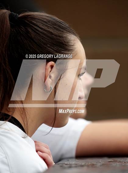 Thumbnail 3 in Hebron vs Guyer photogallery.