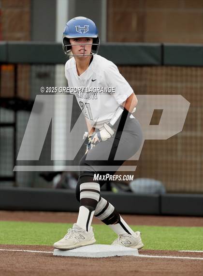 Thumbnail 1 in Hebron vs Guyer photogallery.
