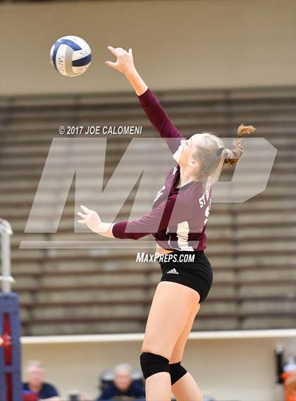Thumbnail 3 in St. Anthony vs McAllen (SAISD Invitational) photogallery.