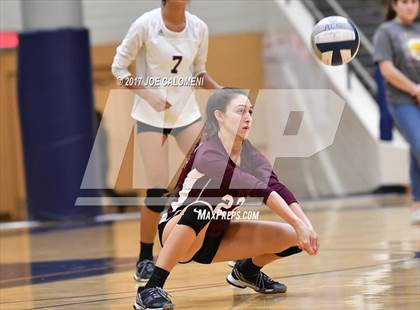 Thumbnail 2 in St. Anthony vs McAllen (SAISD Invitational) photogallery.