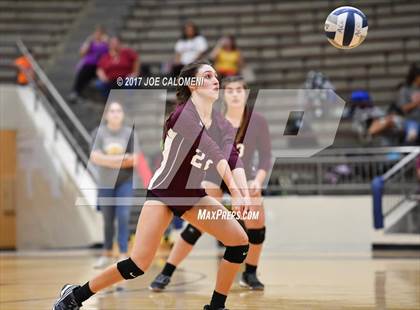 Thumbnail 2 in St. Anthony vs McAllen (SAISD Invitational) photogallery.