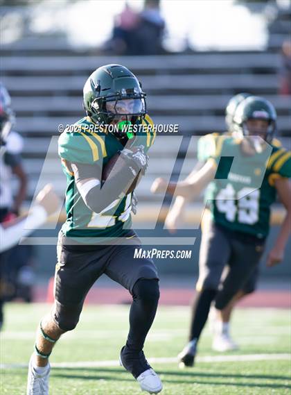 Thumbnail 1 in Rio Mesa @ Moorpark photogallery.