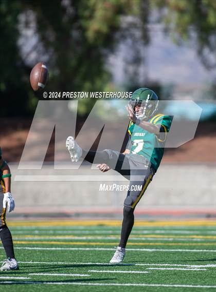 Thumbnail 2 in Rio Mesa @ Moorpark photogallery.