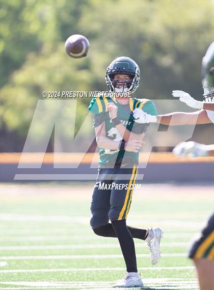 Thumbnail 3 in Rio Mesa @ Moorpark photogallery.