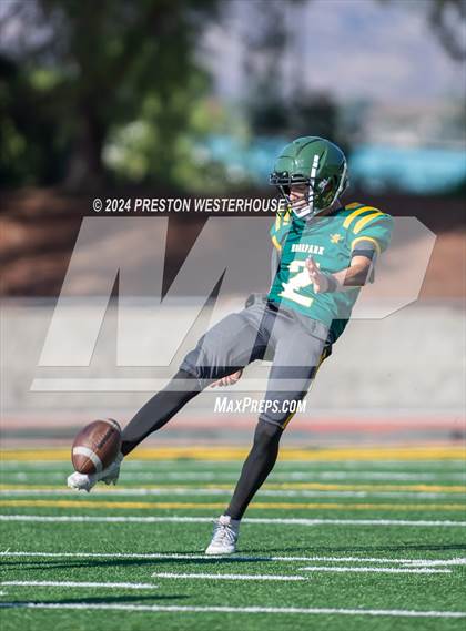 Thumbnail 1 in Rio Mesa @ Moorpark photogallery.