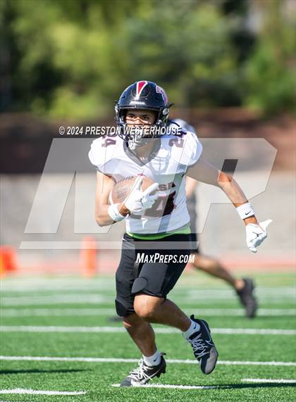 Thumbnail 3 in Rio Mesa @ Moorpark photogallery.