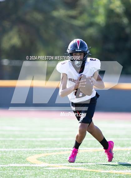Thumbnail 1 in Rio Mesa @ Moorpark photogallery.