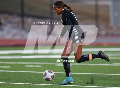 Thumbnail 1 in Fossil Ridge @ Grandview photogallery.