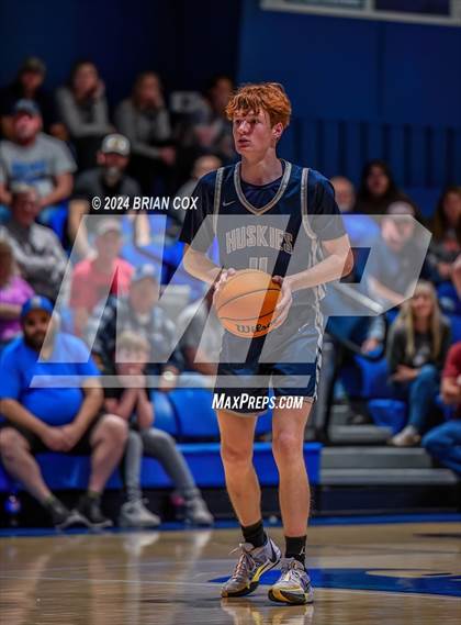 Thumbnail 2 in Ozark Mountain vs Haas Hall Academy (2A-1 District Tournament) photogallery.