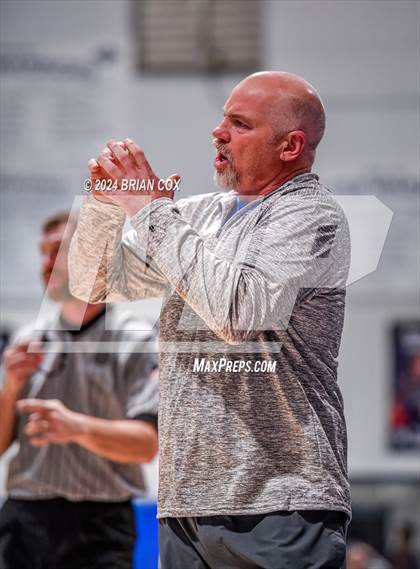 Thumbnail 2 in Ozark Mountain vs Haas Hall Academy (2A-1 District Tournament) photogallery.