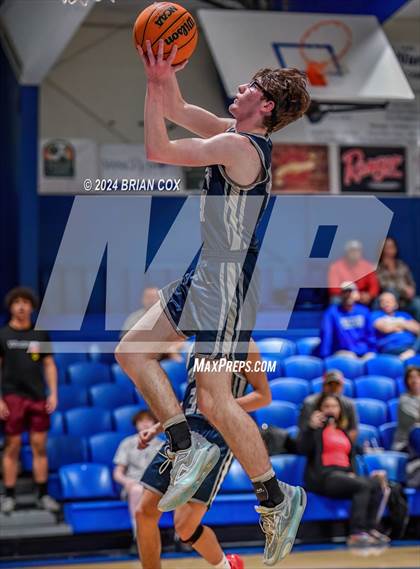 Thumbnail 3 in Ozark Mountain vs Haas Hall Academy (2A-1 District Tournament) photogallery.