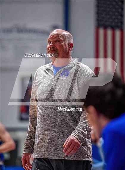 Thumbnail 2 in Ozark Mountain vs Haas Hall Academy (2A-1 District Tournament) photogallery.