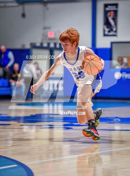 Thumbnail 3 in Ozark Mountain vs Haas Hall Academy (2A-1 District Tournament) photogallery.