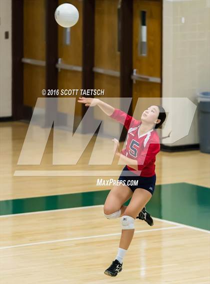 Thumbnail 2 in Jefferson vs. Falls Church photogallery.