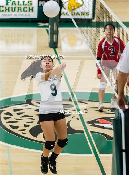 Thumbnail 3 in Jefferson vs. Falls Church photogallery.