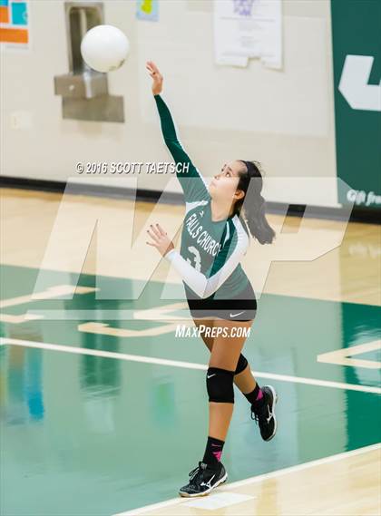 Thumbnail 3 in Jefferson vs. Falls Church photogallery.