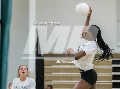 Thumbnail 2 in Jefferson vs. Falls Church photogallery.
