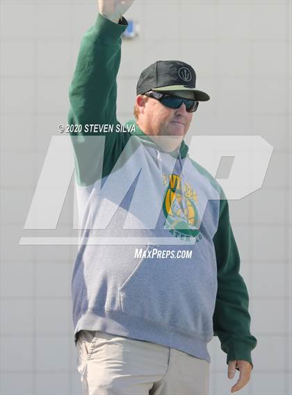 Thumbnail 3 in La Costa Canyon vs. Mar Vista (CIF SDS D2 Final) photogallery.