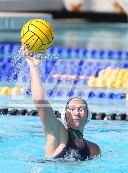 Thumbnail 2 in La Costa Canyon vs. Mar Vista (CIF SDS D2 Final) photogallery.