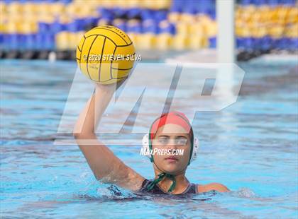 Thumbnail 2 in La Costa Canyon vs. Mar Vista (CIF SDS D2 Final) photogallery.