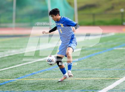 Thumbnail 1 in Sacred Heart Prep vs. Santa Clara (CIF CCS DIII Finals) photogallery.