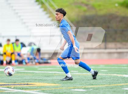Thumbnail 1 in Sacred Heart Prep vs. Santa Clara (CIF CCS DIII Finals) photogallery.