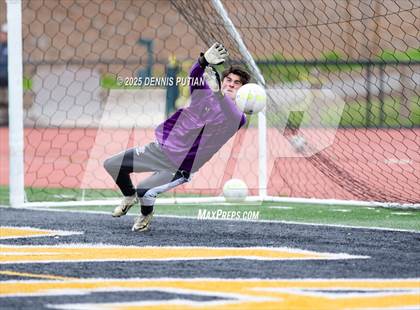 Thumbnail 1 in Sacred Heart Prep vs. Santa Clara (CIF CCS DIII Finals) photogallery.