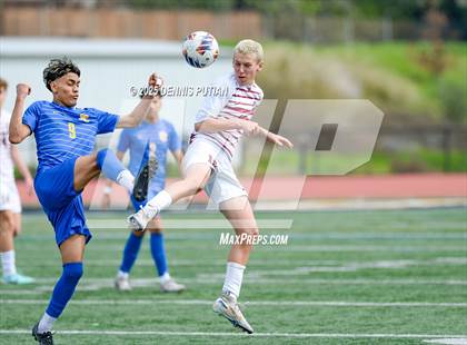 Thumbnail 1 in Sacred Heart Prep vs. Santa Clara (CIF CCS DIII Finals) photogallery.