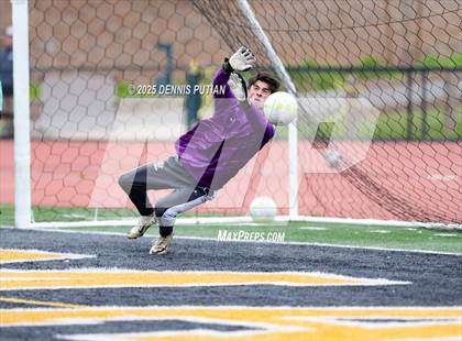 Thumbnail 3 in Sacred Heart Prep vs. Santa Clara (CIF CCS DIII Finals) photogallery.