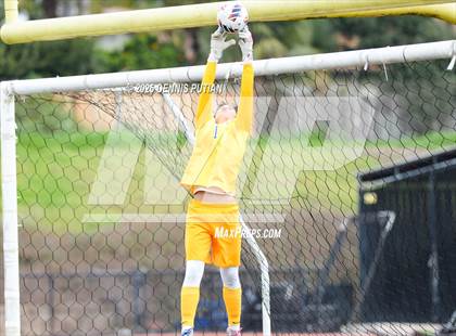 Thumbnail 3 in Sacred Heart Prep vs. Santa Clara (CIF CCS DIII Finals) photogallery.