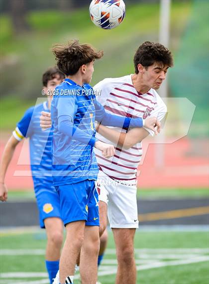 Thumbnail 1 in Sacred Heart Prep vs. Santa Clara (CIF CCS DIII Finals) photogallery.
