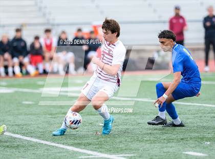 Thumbnail 2 in Sacred Heart Prep vs. Santa Clara (CIF CCS DIII Finals) photogallery.