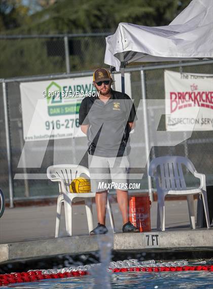 Thumbnail 2 in Del Oro vs. Granite Bay photogallery.