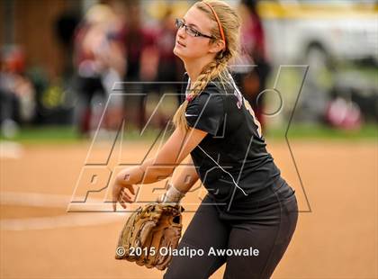 Thumbnail 3 in Rowlett vs Rockwall photogallery.