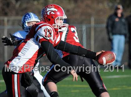 Thumbnail 1 in Masuk vs. Darien (CIAC Class L Semifinal) photogallery.