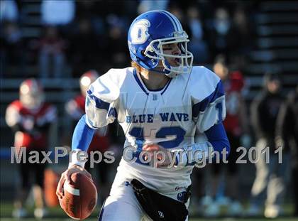 Thumbnail 3 in Masuk vs. Darien (CIAC Class L Semifinal) photogallery.