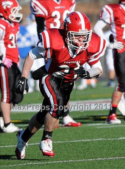 Thumbnail 3 in Masuk vs. Darien (CIAC Class L Semifinal) photogallery.