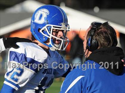 Thumbnail 2 in Masuk vs. Darien (CIAC Class L Semifinal) photogallery.