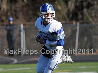 Thumbnail 1 in Masuk vs. Darien (CIAC Class L Semifinal) photogallery.